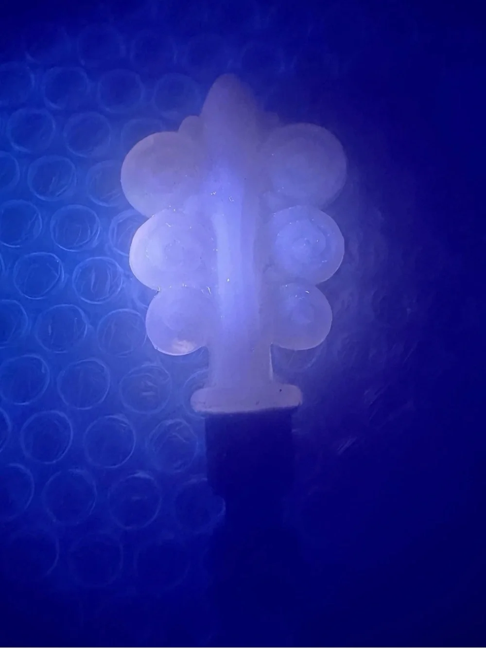 UV Aladdin Scroll Bouquet 1920s Opalescent Alacite Glass Lamp Finial Brass Base